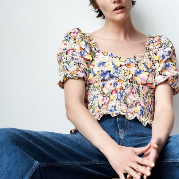 Zara Floral Puff Sleeve Multicolor Sweetheart Neckline Pearl Buttons FeminineTop - Picture 1 of 7